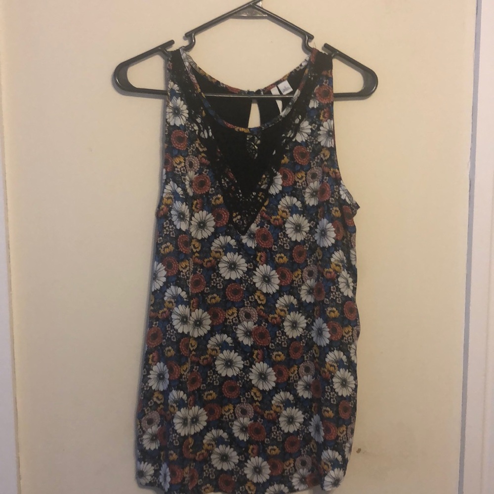 Floral print blouse
